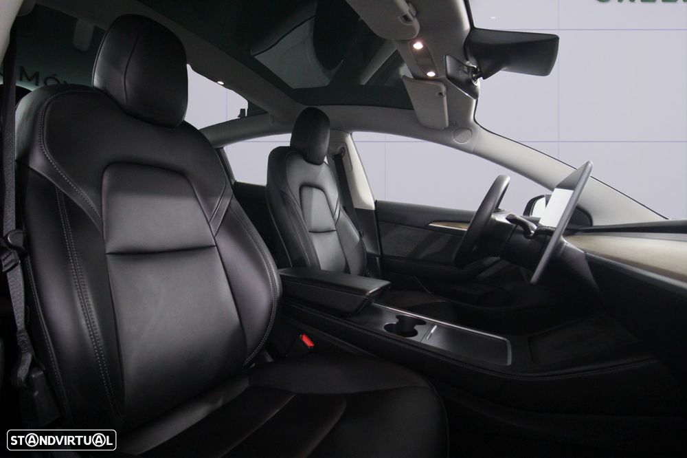 Tesla Model 3 Long-Range Dual Motor AWD - 11