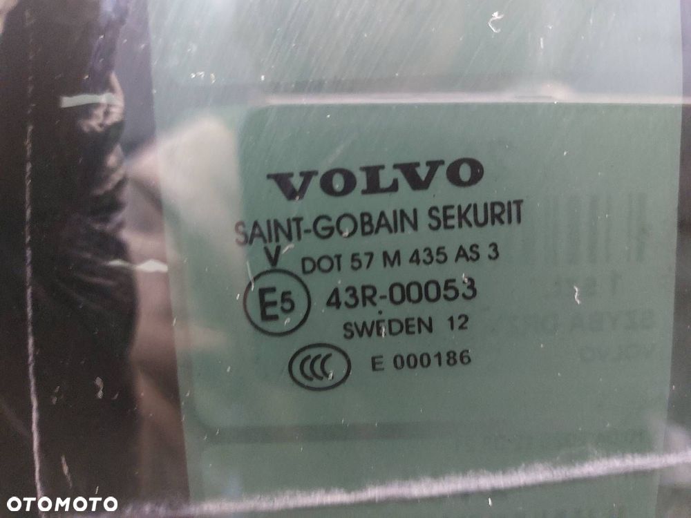 SZYBA DRZWI LEWY TYŁ VOLVO XC60 I CIEMNA 2012R - 3