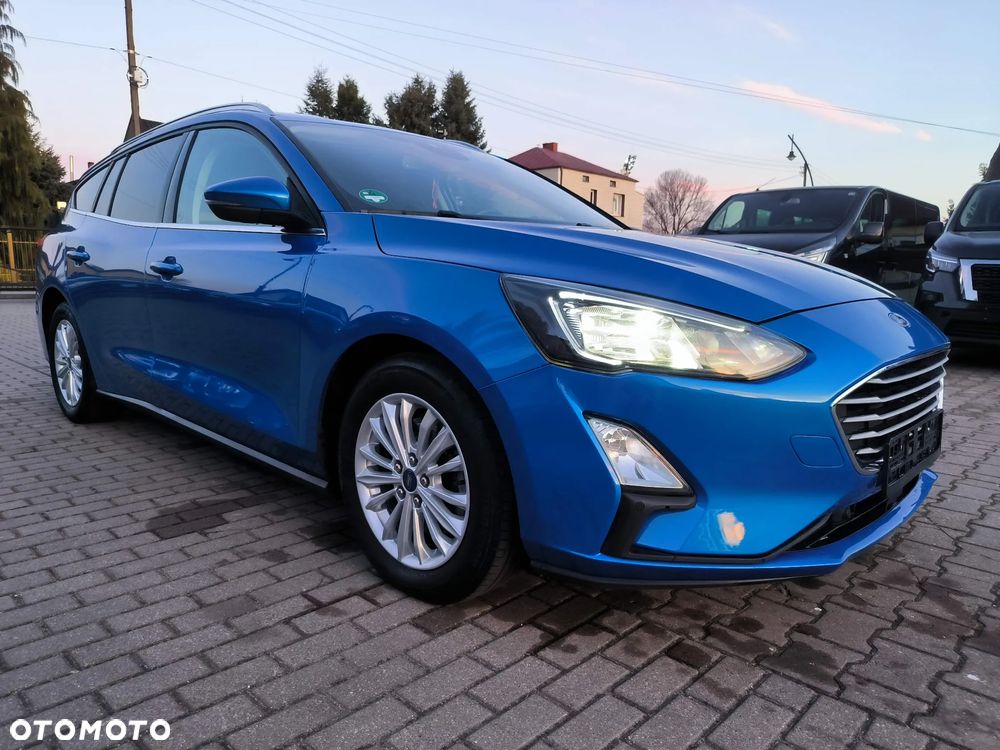 Ford Focus 1.5 EcoBlue Start-Stopp-System TITANIUM DESIGN - 21