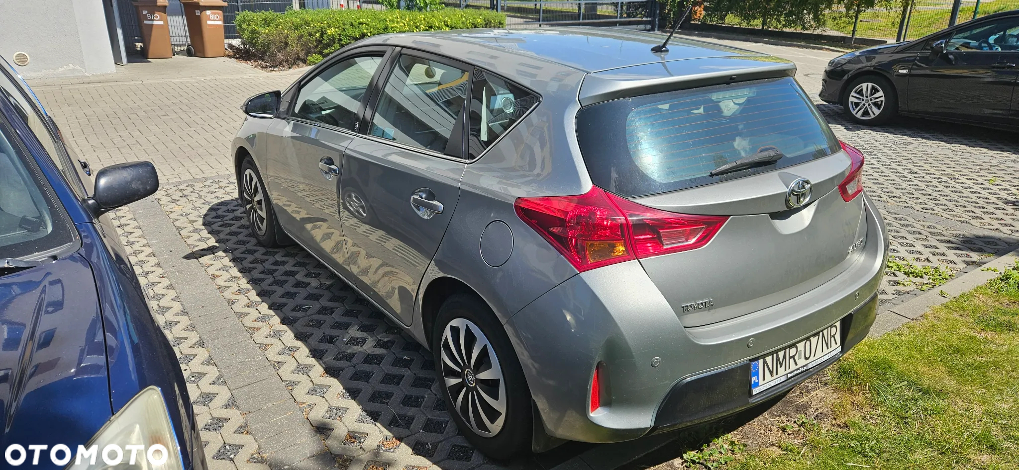 Toyota Auris 1.6 Premium Comfort - 3