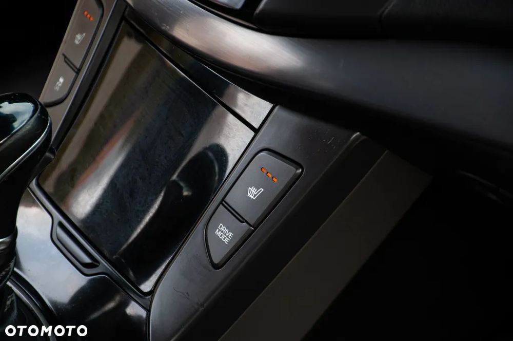 Hyundai i40 Kombi blue 1.7 CRDi DCT Premium - 21