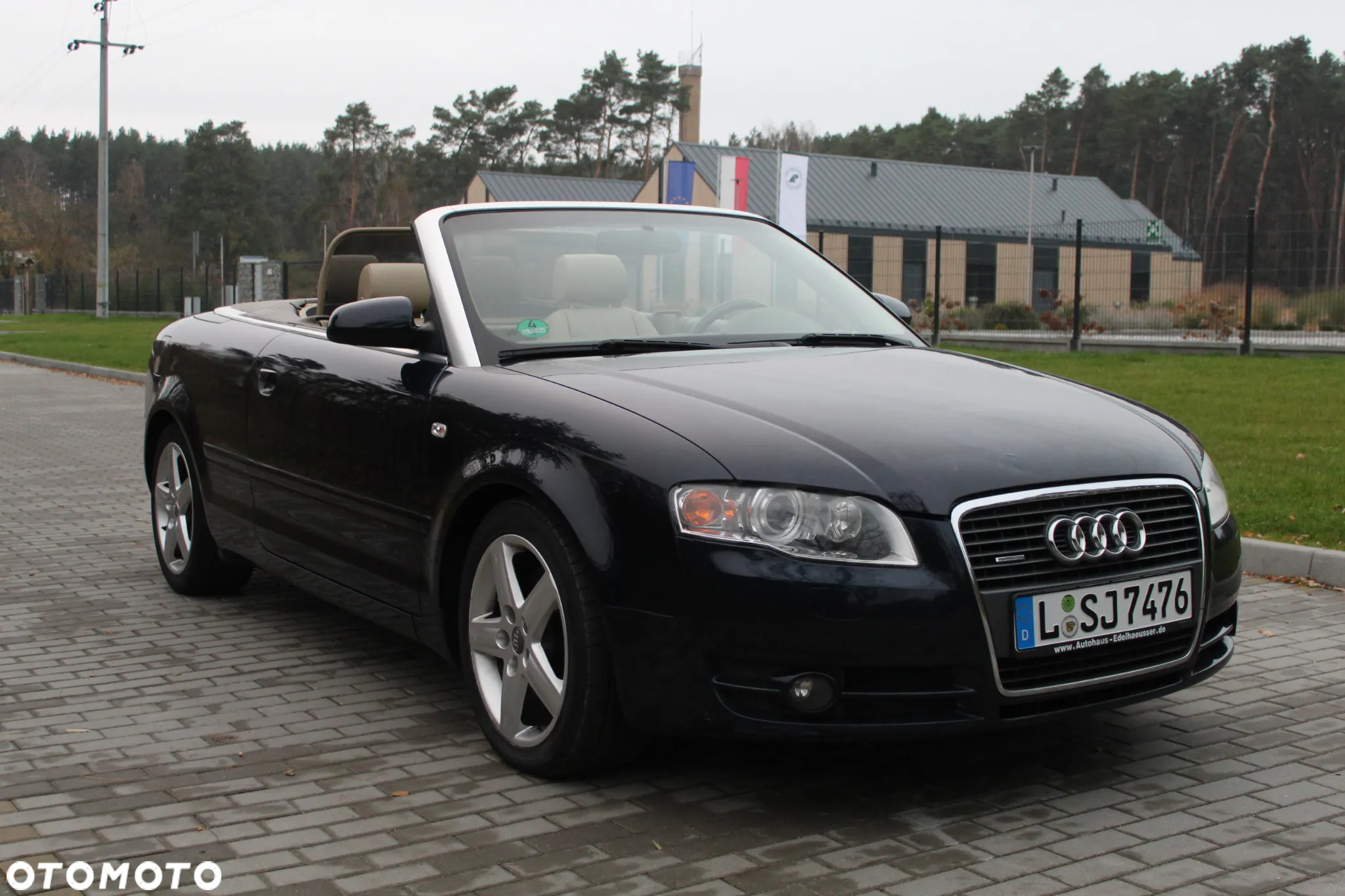 Audi A4 Cabriolet 3.0 TDI DPF quattro - 9