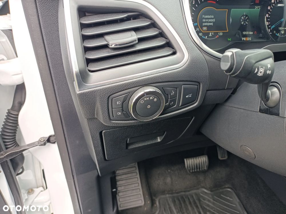 Ford S-Max 2.0 TDCi Titanium PowerShift - 17