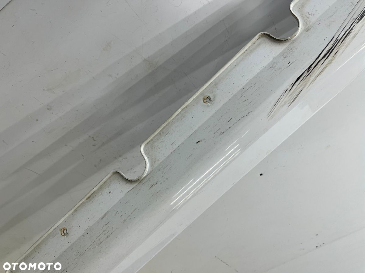 Nakładka progu Hyundai I30 I FD 5Drzwi HB 07-12r. PRAWA listwa progowa zewnętrzna kolor 7F próg - 16