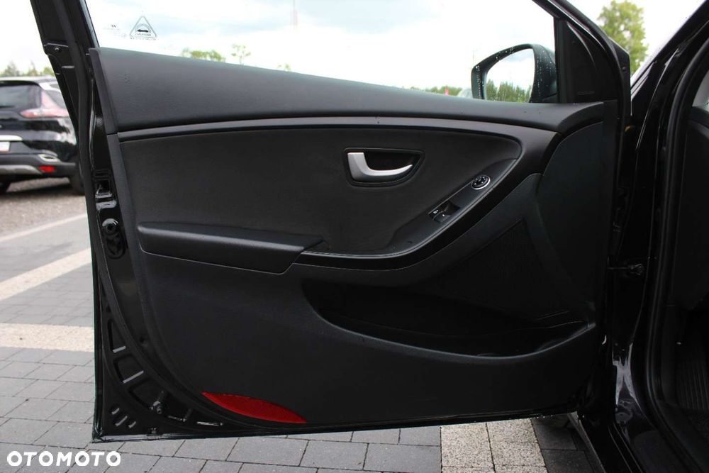 Hyundai i30 - 19