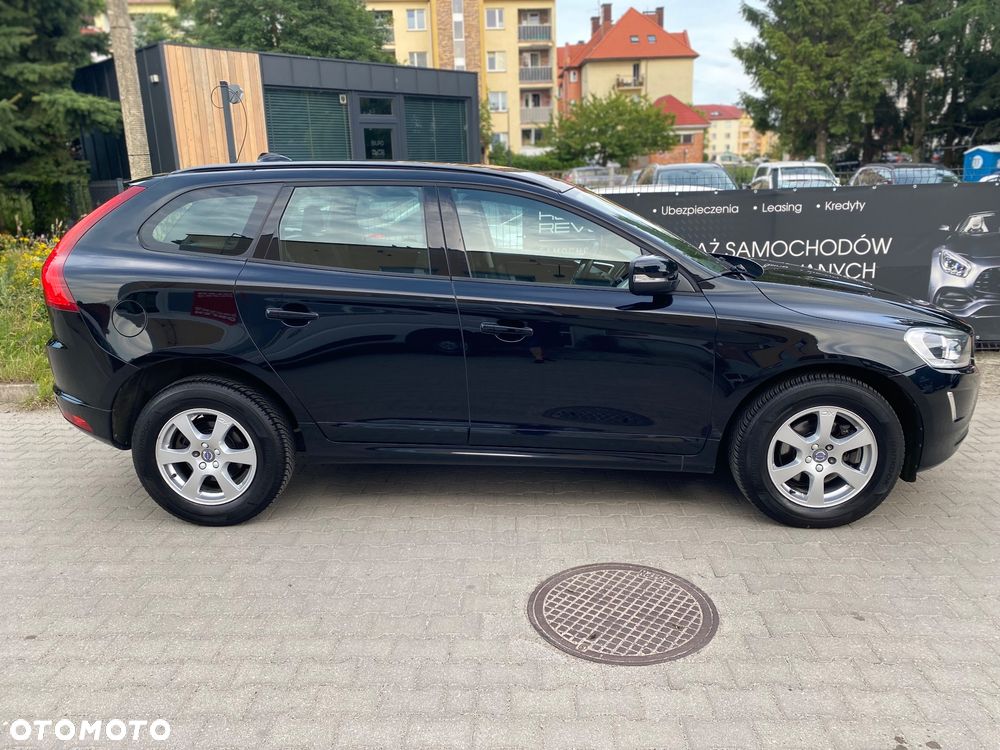 Volvo XC 60 D3 Geartronic Momentum - 3