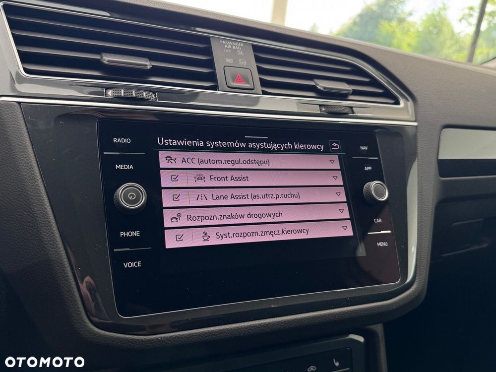 Volkswagen Tiguan - 34