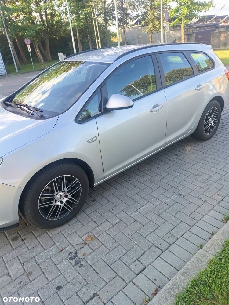 Opel Astra - 4