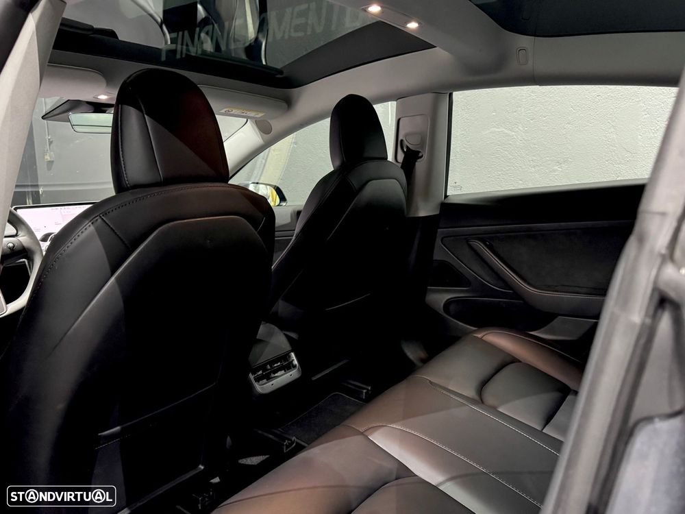 Tesla Model 3 Standard Range Plus RWD - 9