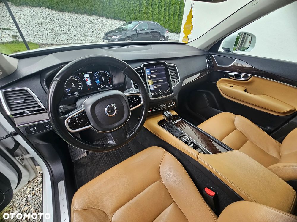 Volvo XC 90 T6 AWD Momentum 7os - 22