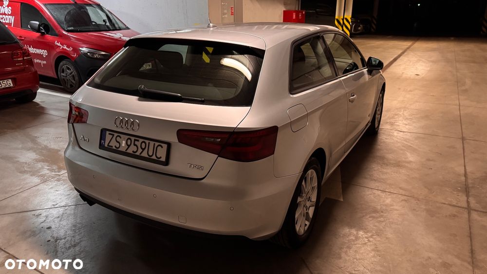 Audi A3 3-drzwiowe 1.4 TFSI Attraction - 28