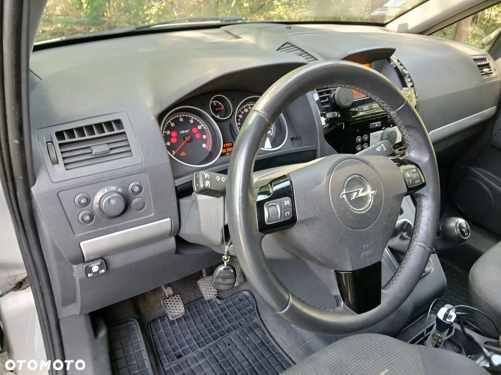Opel Zafira 1.8 Enjoy EU5 - 11