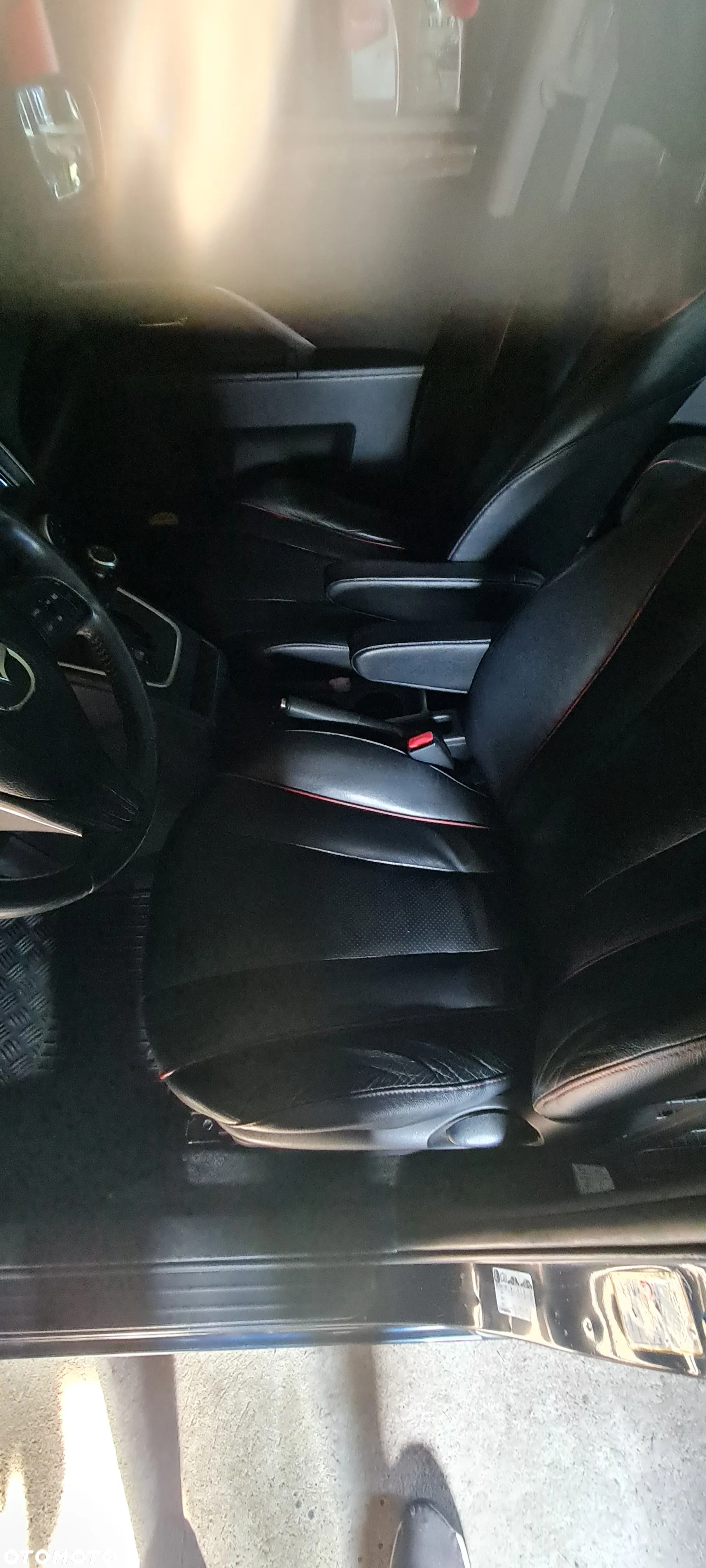 Mazda 5 - 7