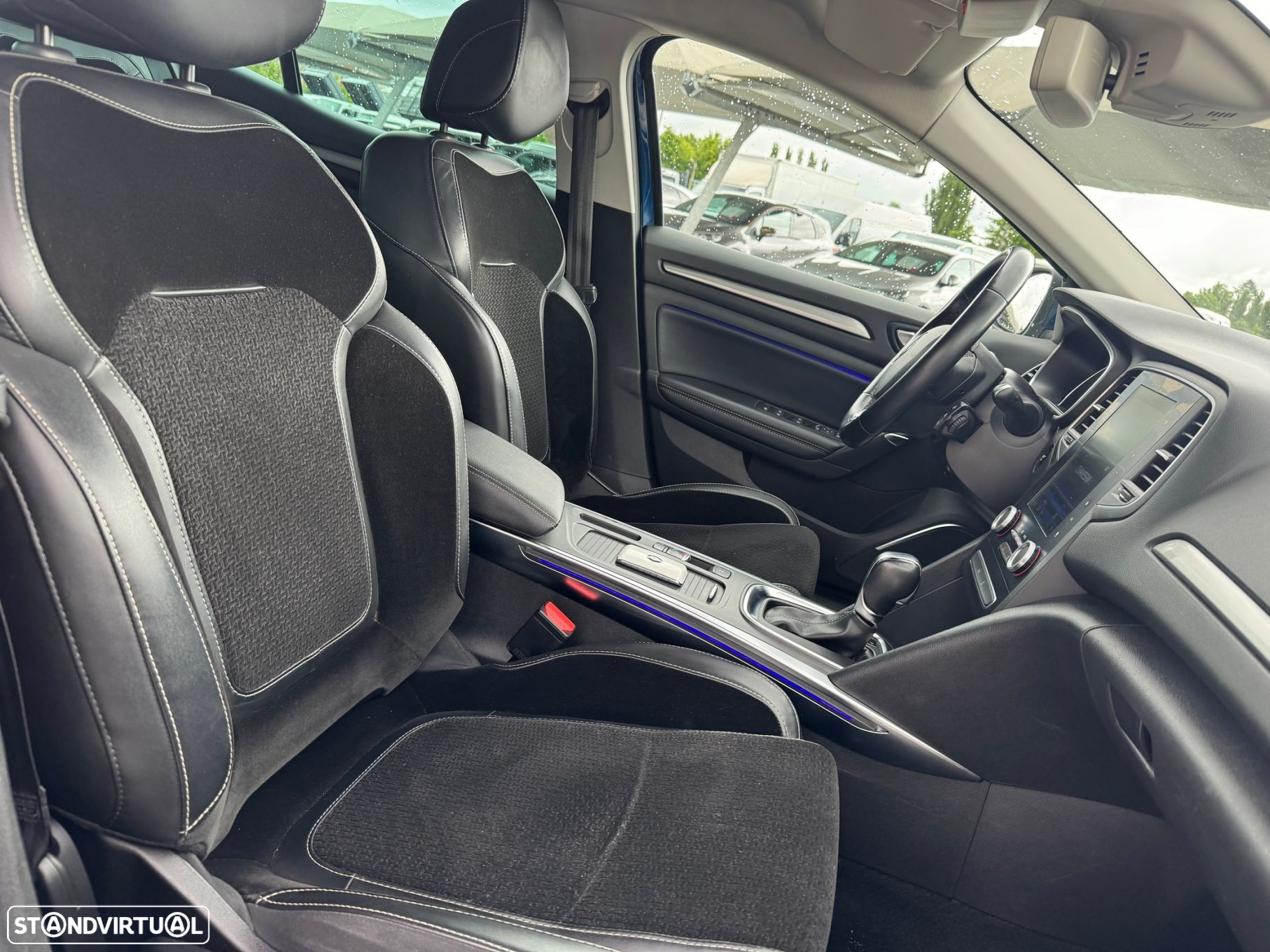 Renault Mégane ENERGY dCi 110 EDC INTENS - 12