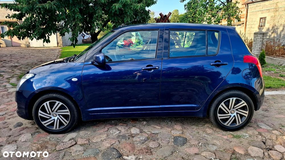 Suzuki Swift 1.3 Club - 10