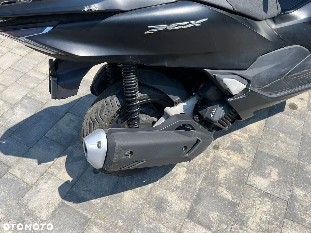 Honda PCX - 22