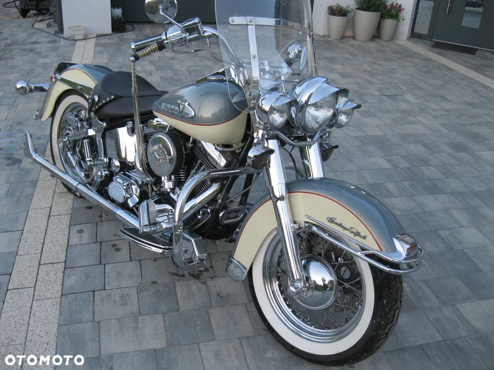 Harley-Davidson Softail Heritage Classic - 2