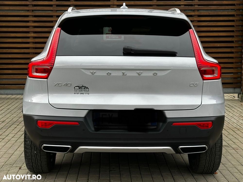Volvo XC 40 - 3