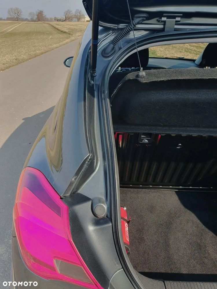 Opel Corsa 1.4 Color Edition - 14