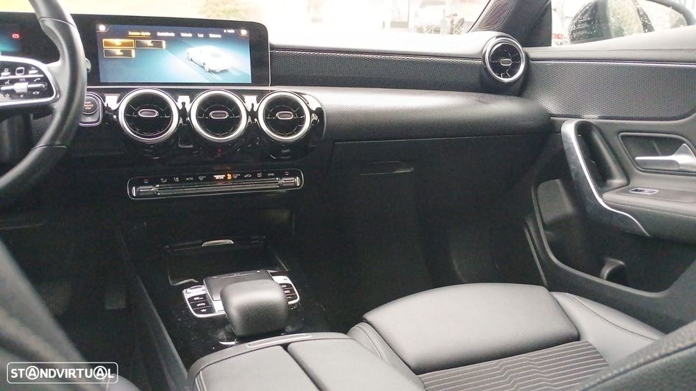 Mercedes-Benz CLA 180 - 12