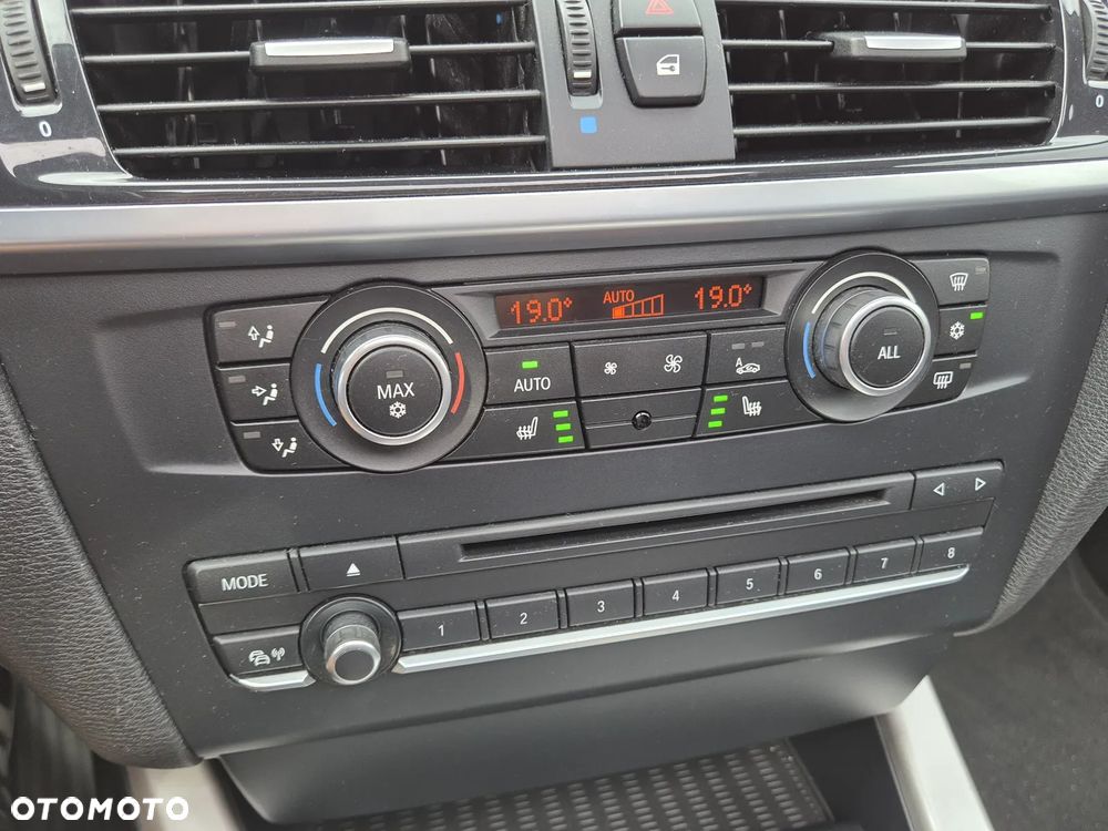 BMW X3 xDrive20d - 9