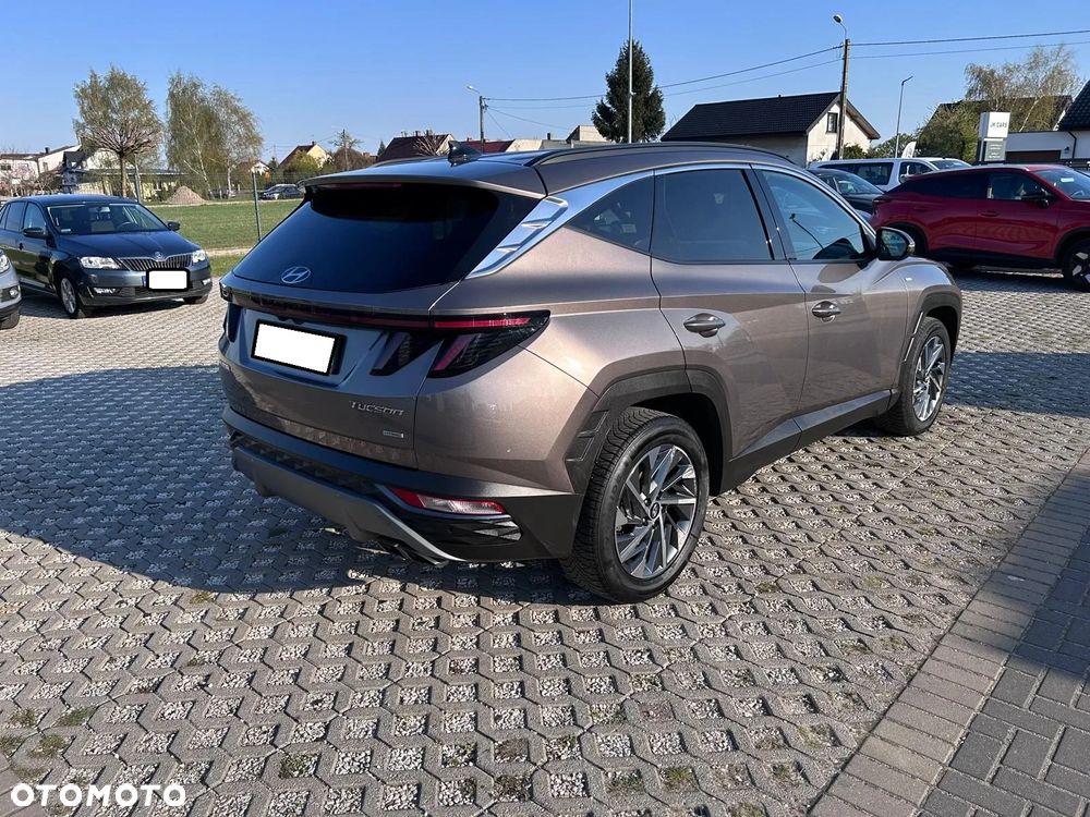 Hyundai Tucson 1.6 T-GDi 48V Executive 4WD DCT - 3