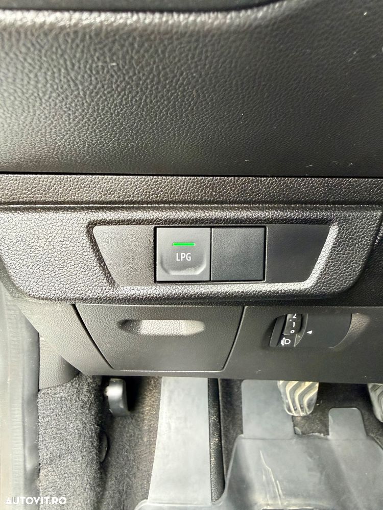 Dacia Sandero ECO-G 100 MT6 Comfort - 11
