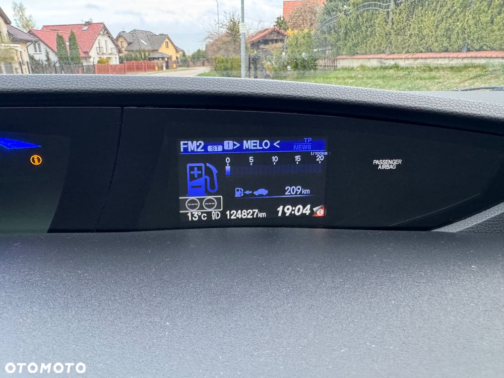 Honda Civic 1.8 i-VTEC Executive Black Edition - 33