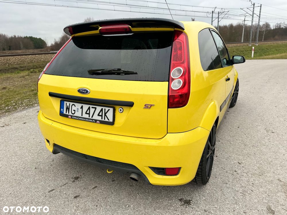 Ford Fiesta - 6