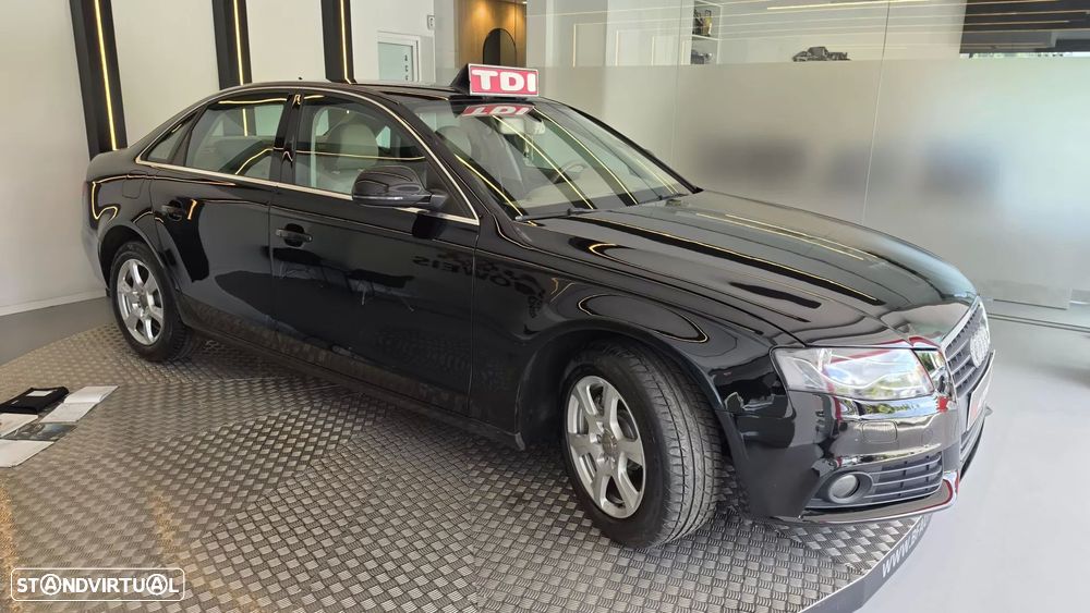 Audi A4 2.0 TDI exclusive - 19