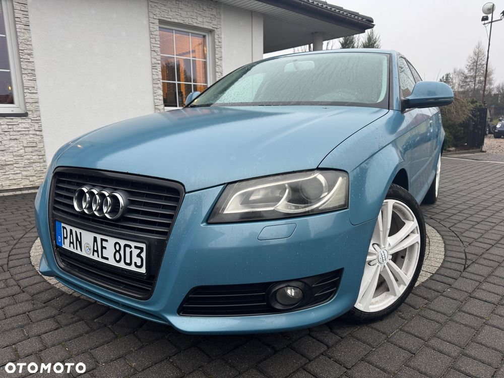 Audi A3 Sportback 2.0 TDI DPF Attraction - 3