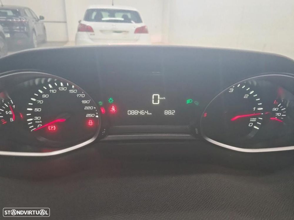 Peugeot 308 1.5 BlueHDi Business Line - 6