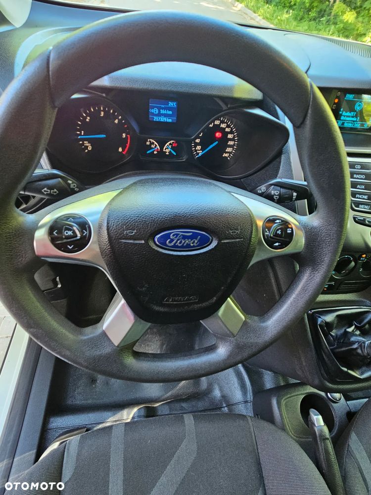 Ford Transit Connect - 18
