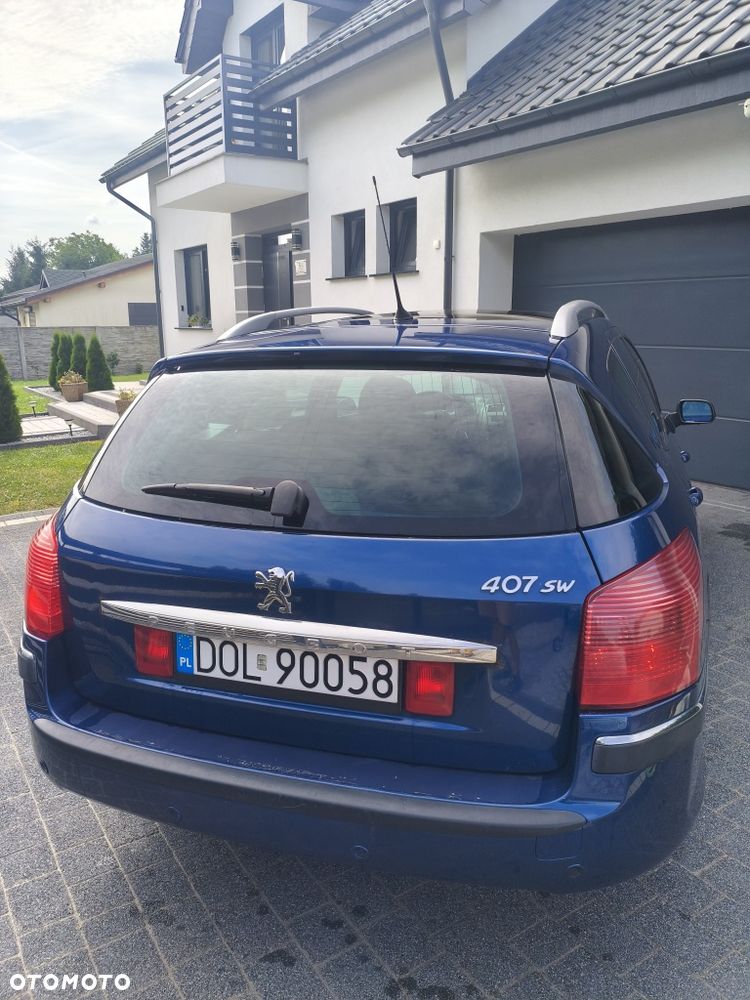 Peugeot 407 - 4