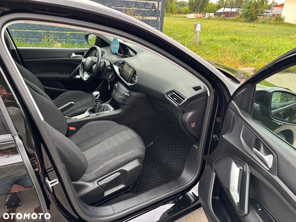 Peugeot 308 - 12