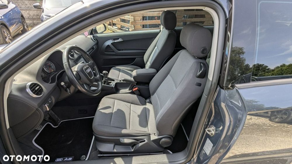 Audi A3 3-drzwiowe 1.6 TDI Ambiente - 15