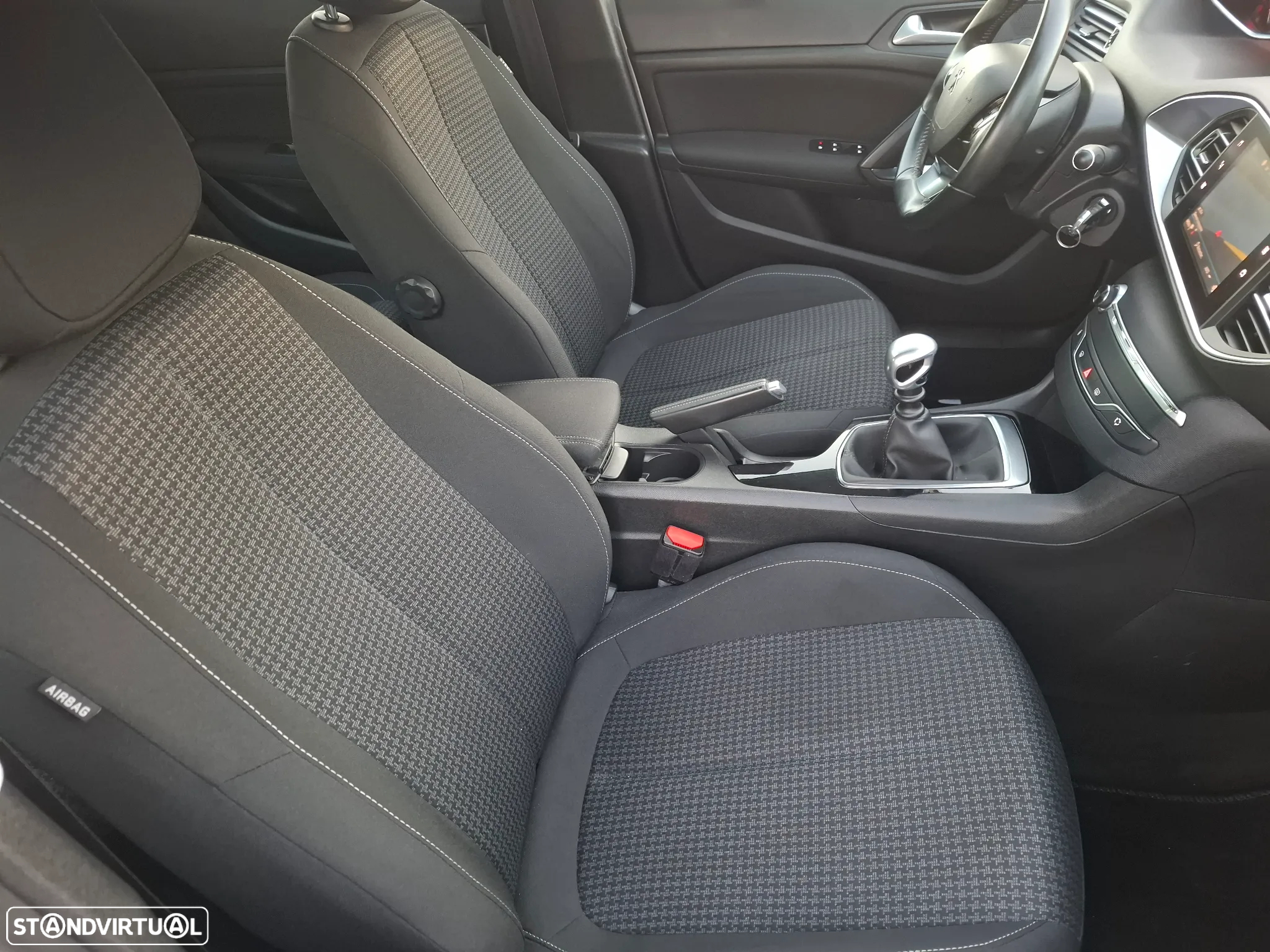 Peugeot 308 1.5 BlueHDi Active Pack - 23