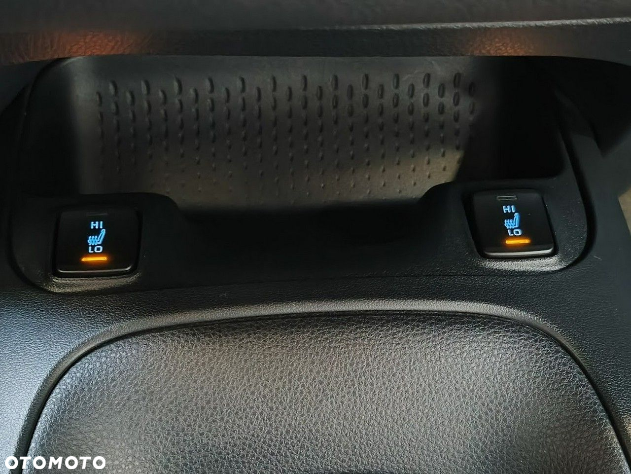 Toyota Corolla - 26