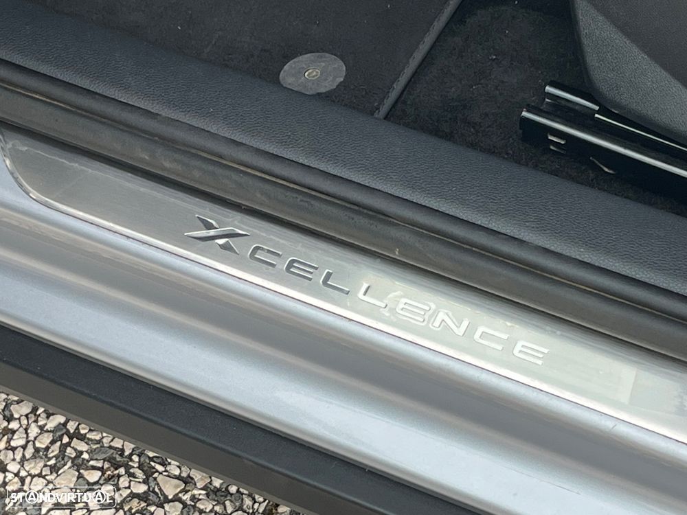 SEAT Arona 1.0 TSI Xcellence DSG - 36