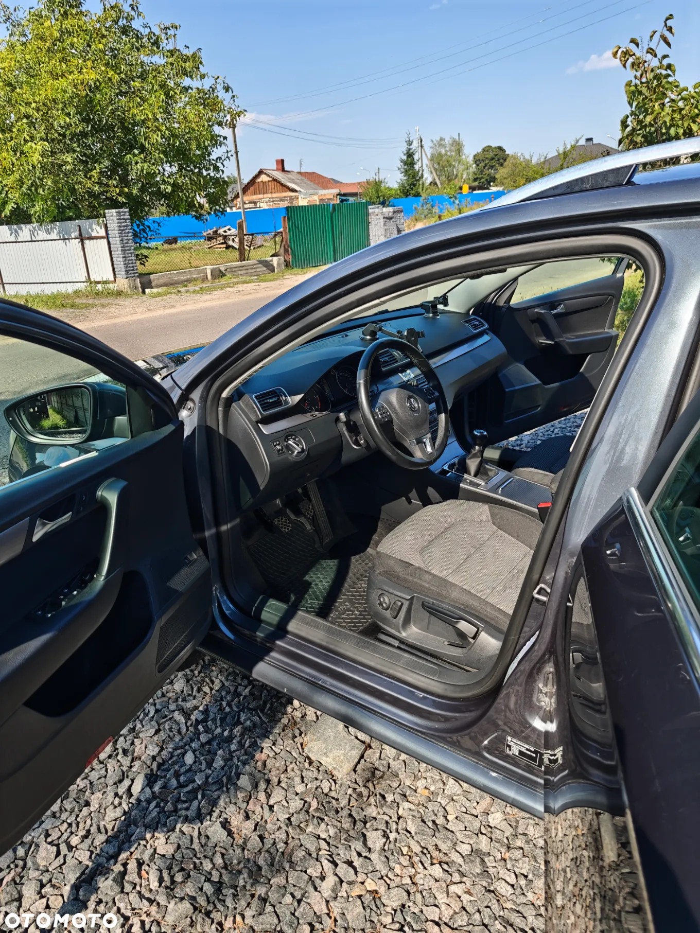 Volkswagen Passat 2.0 TDI Comfortline - 12