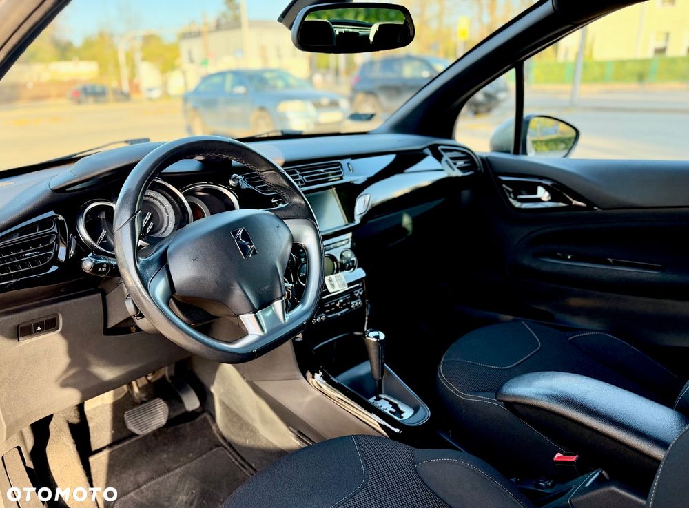 Citroën DS3 1.6 VTi SoChic - 11