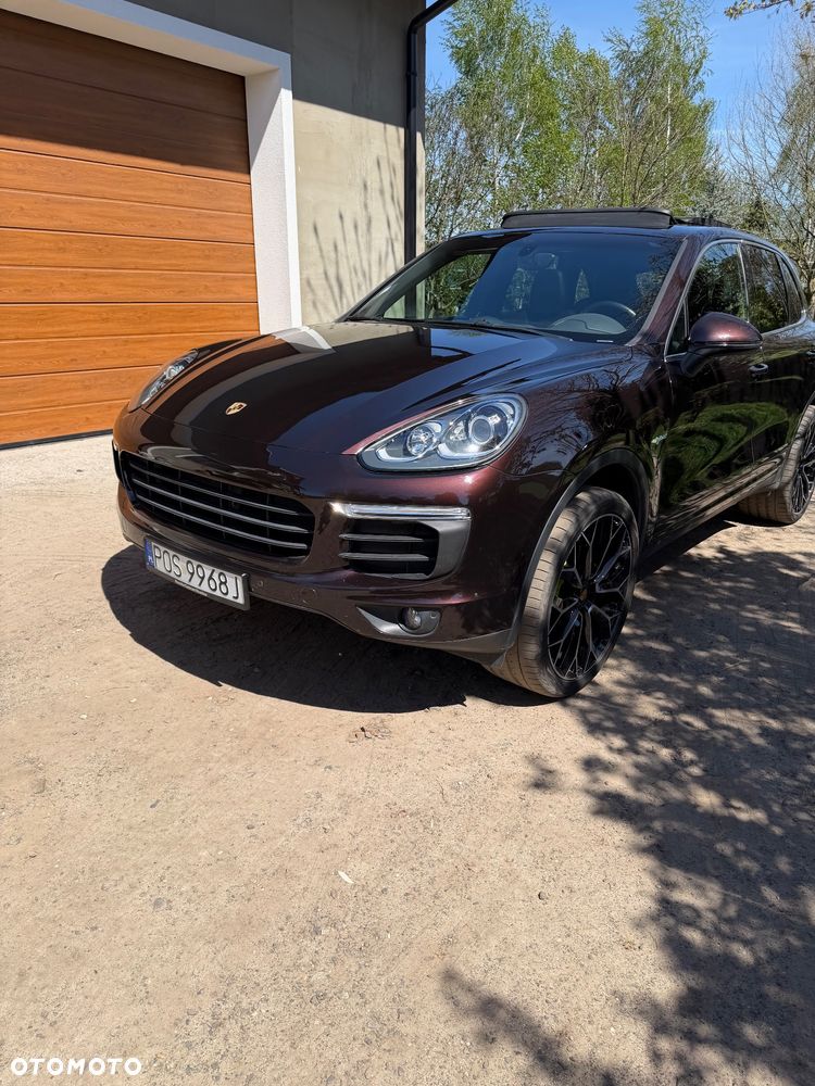 Porsche Cayenne S Hybrid - 12