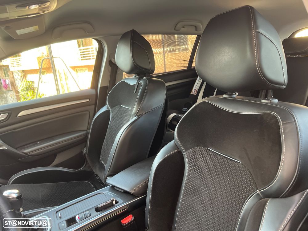 Renault Mégane Sport Tourer ENERGY dCi 130 INTENS - 4