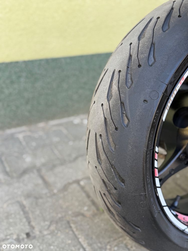 Suzuki GSX-R - 14