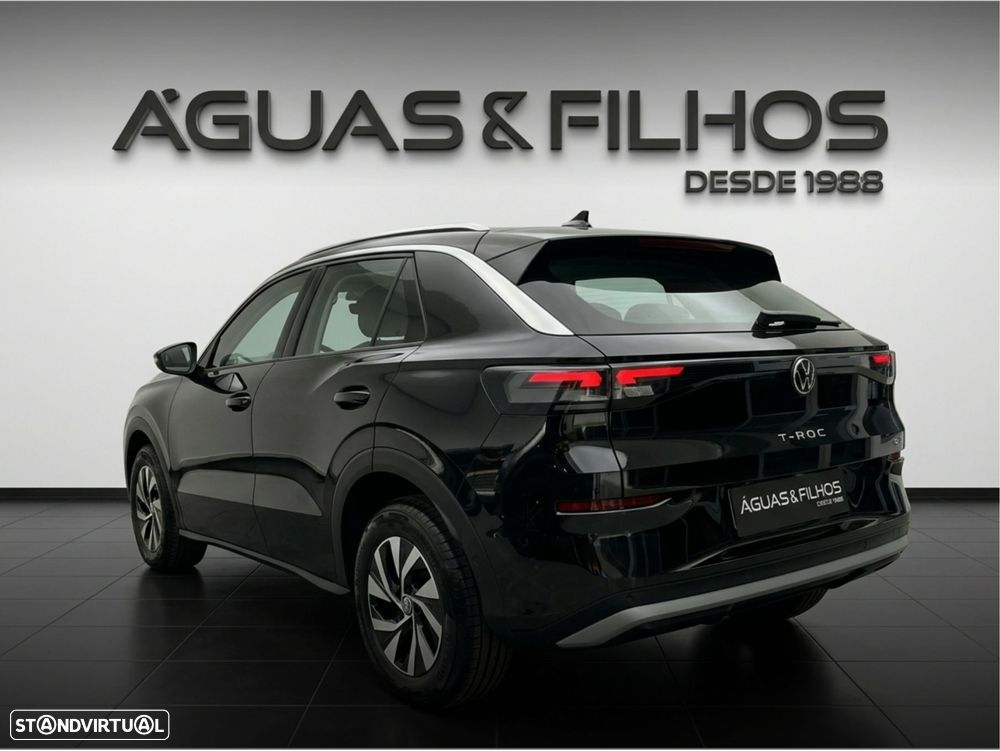 VW T-Roc 1.5 eTSI Trend DSG — photo 3