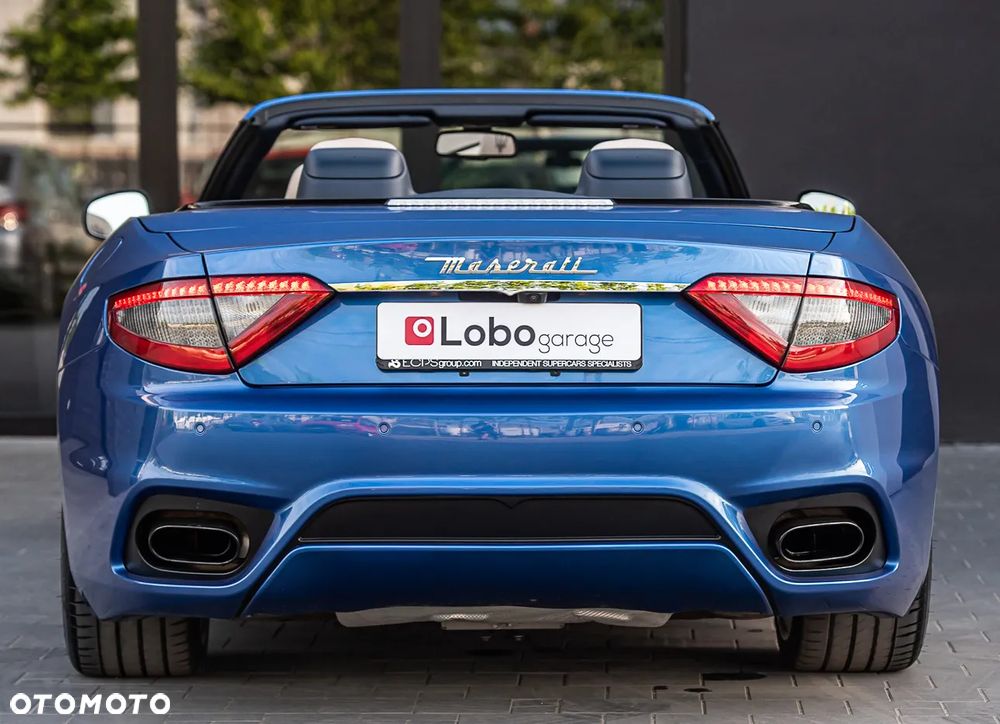 Maserati GranCabrio - 9
