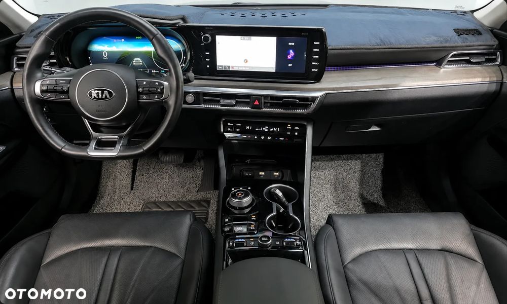 Kia K5 - 6