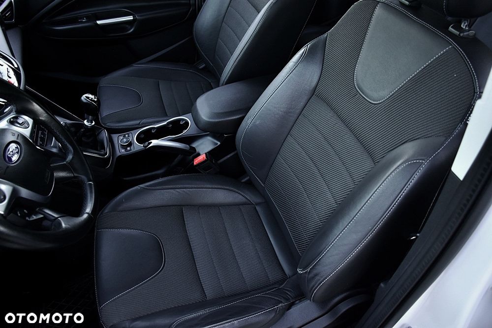 Ford Kuga 2.0 TDCi 4x4 Individual - 7