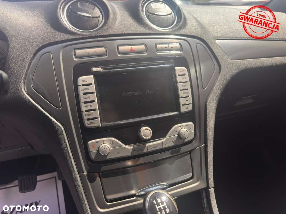 Ford Mondeo 2.0 Platinium X Plus (Titanium) - 26