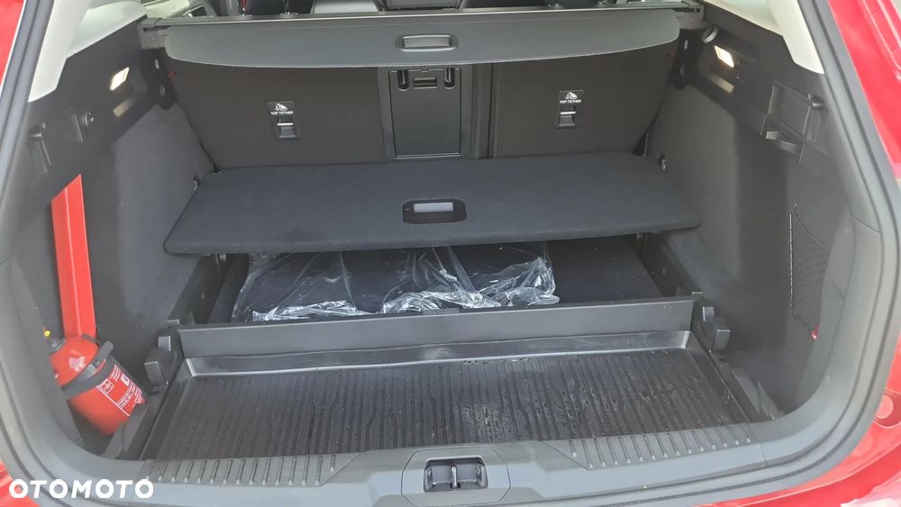Ford Focus 1.0 EcoBoost Titanium Style - 29
